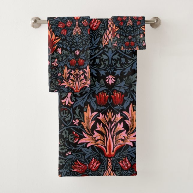 William Morris Snakeshead Dark Pattern Bath Towel Set (Insitu)