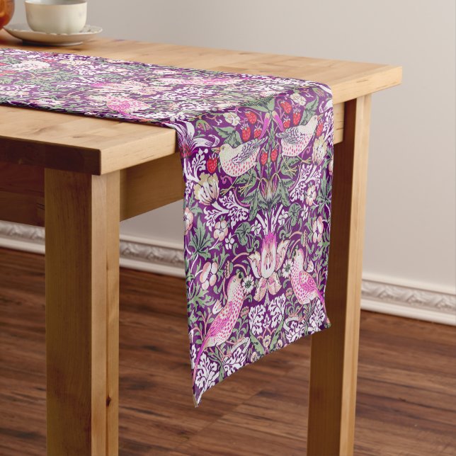 William Morris Strawberry Thief Pattern Short Tabl Table Runner (In Situ)
