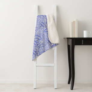 William Morris Vintage Floral Pattern Blue White   Sherpa Blanket