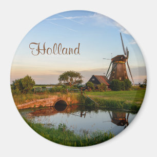 Windmill in the countryside, Holland text magnet