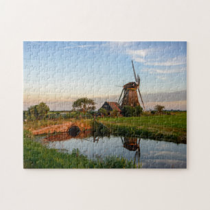 Windmill in the countryside in Holland jigsaw Puzzle