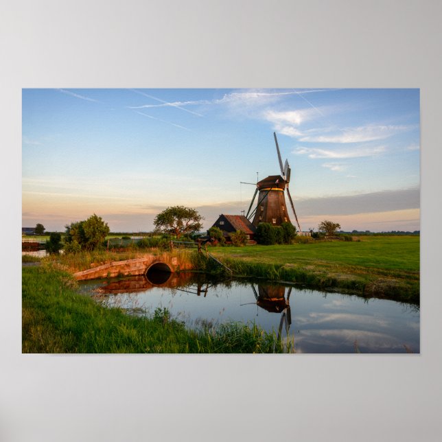 Windmill in the countryside in Holland poster (Front)