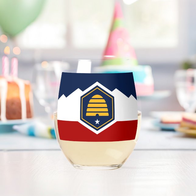 Wine Glass with flag of Utah, USA (Insitu (Birthday))