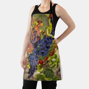 Wine Grape Vineyard with Fall Colours Apron