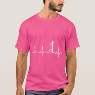 Wing Chun I Ecg Martial Arts Heartbeat Wooden Dumm T-Shirt