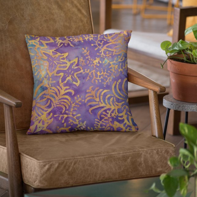 Winter Batik Cushion (Creator Uploaded)