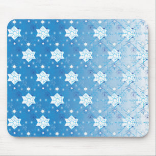Winter blue and white Snowflakes pattern Mouse Pad