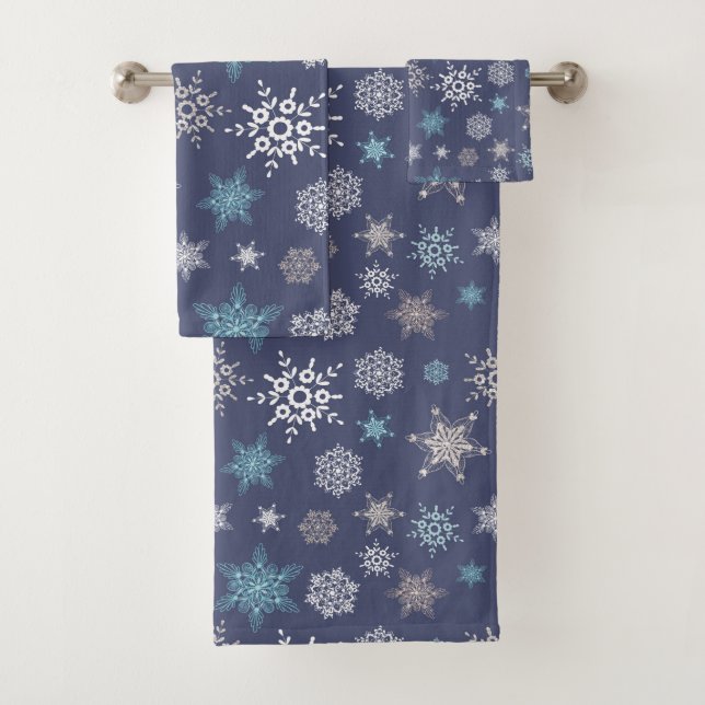 Winter Blue Snowflake Pattern Bath Towel Set (Insitu)