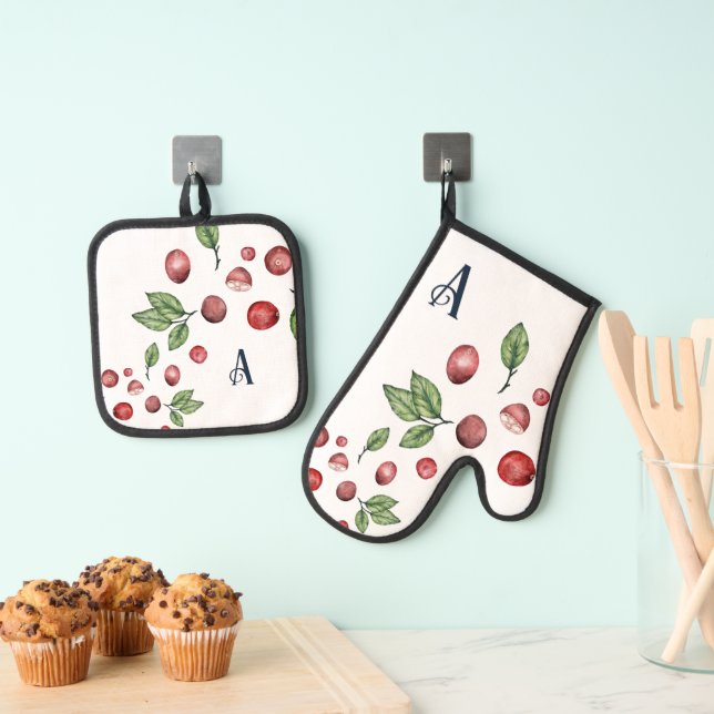 Winter Cranberry Monogram  Oven Mitt & Pot Holder Set (Insitu(Hanging))