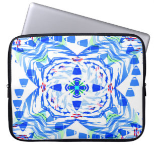 Winter Fleurs...... Laptop Sleeve