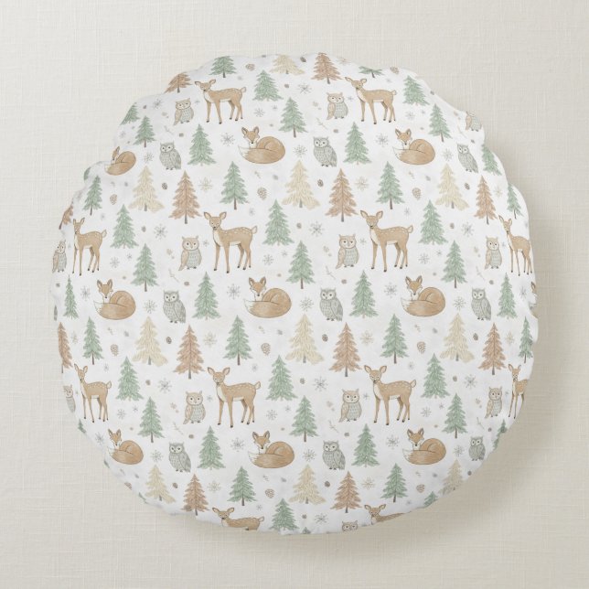 Winter Forest Animals Seamless Pattern Round Cushion (Front)