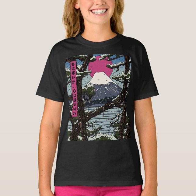 Winter is cold but the heart is warm T-Shirt (Front)