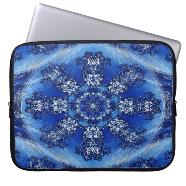 Winter.... Laptop Sleeve (Front)