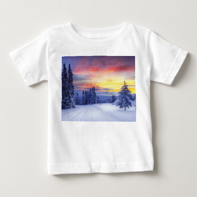 Winter scenery  baby T-Shirt (Front)