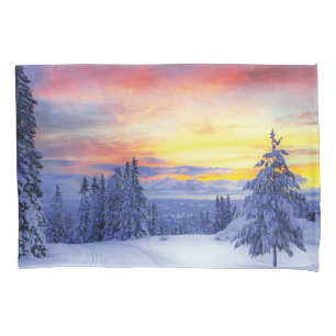 Winter scenery pillowcase