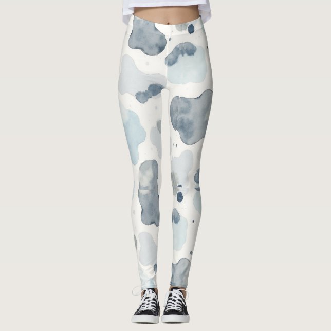 Winter Seamless Pattern Camouflage Style Leggings (Front)