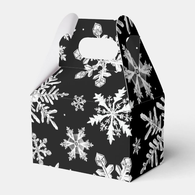 Winter Snowflake Favour Box (Back Side)