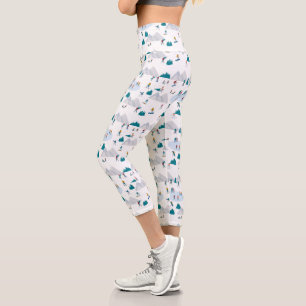 Winter Sports Holiday Fun Pattern Capri Leggings