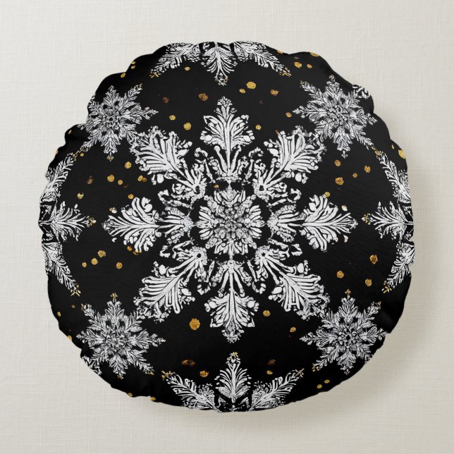 Winter Wonderland Christmas Round Cushion (Front)