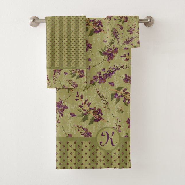 Wisteria Tossed Flowers Monogrammed Bath Towel Set (Insitu)