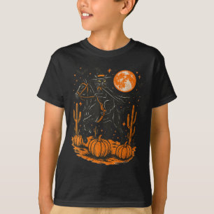 Witch Black Cat Riding Horse Halloween Pumpkin Moo T-Shirt