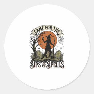 Witch Drinking Shirt Sips and Spells Vintage Hallo Classic Round Sticker