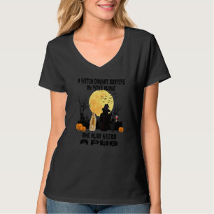 Witch Wine And Pug Dog Mum Halloween Costume T-Shirt