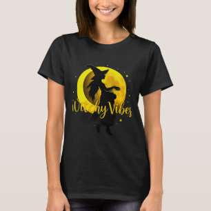 Witchy Vibes Halloween – Moon Magic T-Shirt