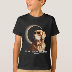 With Total Solar Eclipse Golden Retriever T-Shirt