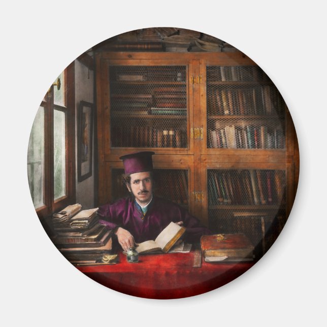 Wizard - Wizard in training 1898-1946 Magnet (Front)