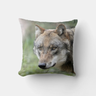 Wolf 001 cushion
