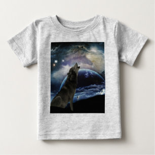 Wolf howling at the moon baby T-Shirt