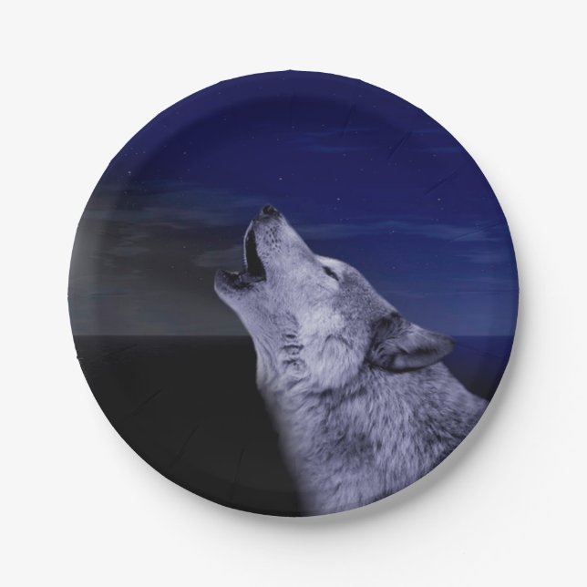 Wolf howling at the moon in the sea paper plate (Front)