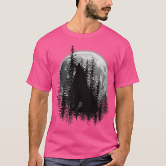 wolf in forest T-Shirt