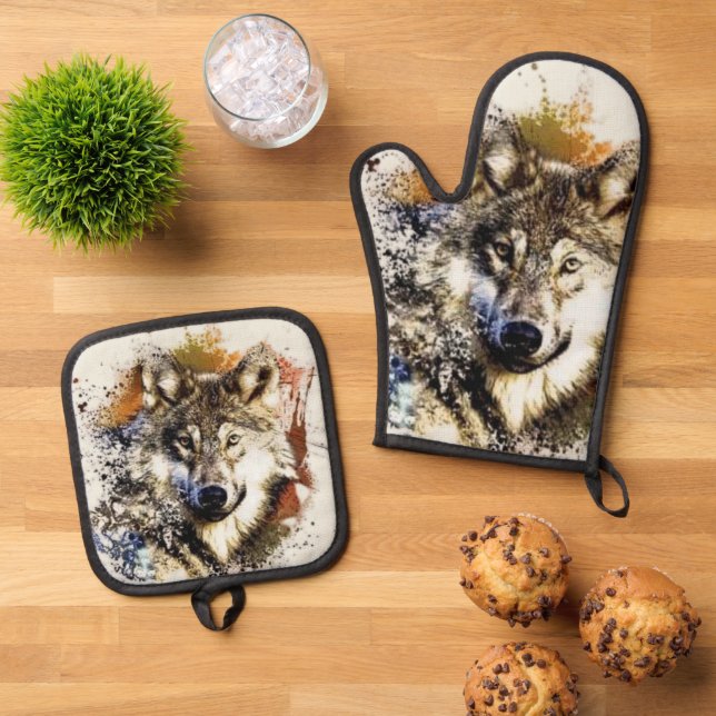Wolf   oven mitt & pot holder set (Top Down)