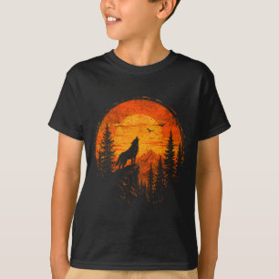 Wolf sunset mountain forest wilderness nature T-Shirt