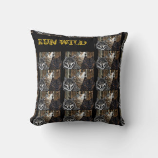 WOLVES CUSHION