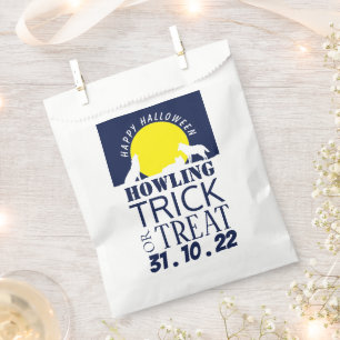 Wolves in Moonlight, Halloween Party Treat Favor  Favour Bags