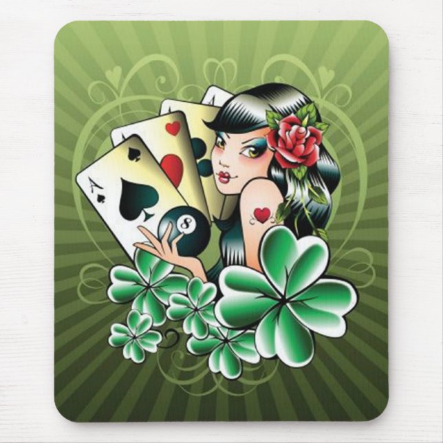 Woman with cards and clovers - mousepad (Front)
