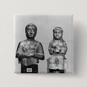 Woman with the shawl 15 cm square badge