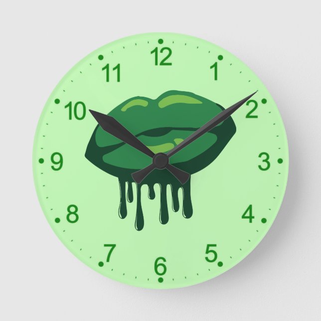 Woman's Lips St. Patrick's Day Design-66677 Round Clock (Front)