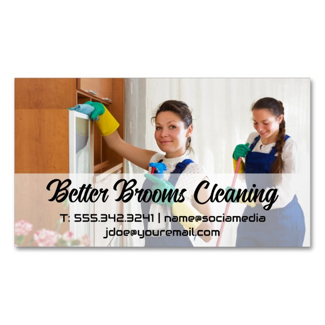 Women Cleaning Household Magnetic Business Card (Front)
