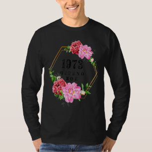 Women Flowers 1973 Defend Roe Women's Rights Roe V T-Shirt