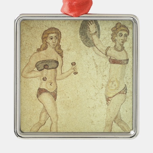 Women in 'bikinis' metal tree decoration (Front)