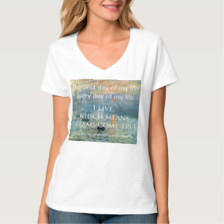 Women's Basic V-Neck T-Shirt