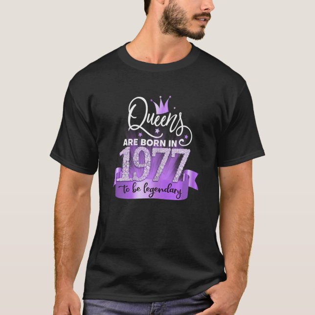 Womens Born In 1977 I Elegant Purple Black Party O T-Shirt (Front)