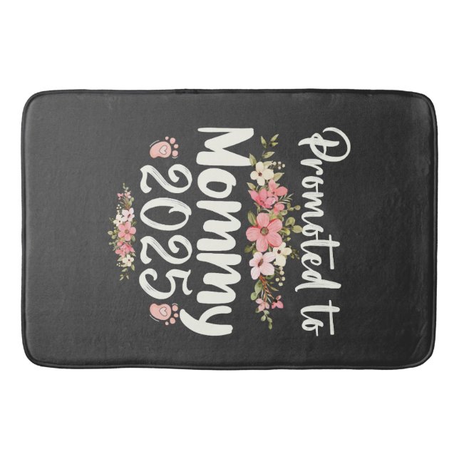 Women's Chihuahua Dog Mum  Bath Mat (Front)
