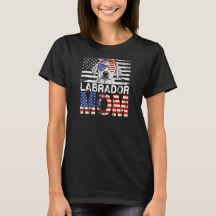 Womens Cool Labrador Mum Usa Flag Patriotic Mother T-Shirt