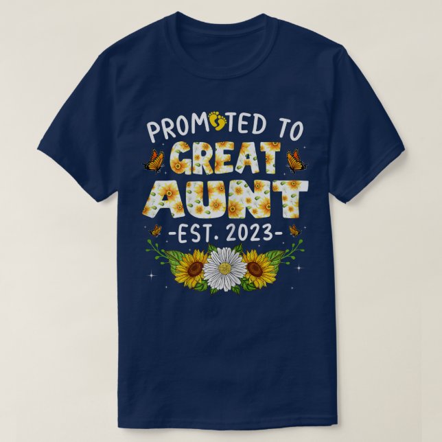 Womens Cute Promoted To Great Aunt Est 2023 New Mo T-Shirt (Design Front)