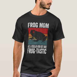 Womens Frog Catching & Toad Hunting for a Bullfrog T-Shirt